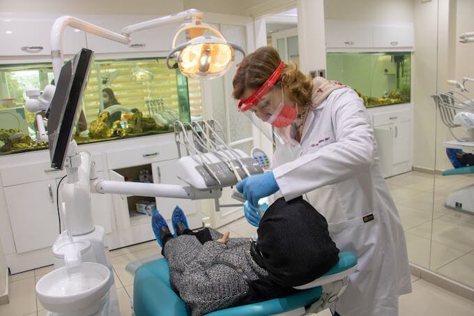 dr gulden mut dentist turkey