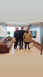 FUE Hair Transplant Istanbul 67 ChIJK VMbh2lyhQRnnNEJcNbF M