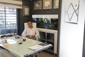 Plastic Surgeon İstanbul 93 ChIJm3FW2Rq2yhQRB4Lt9LpWra0