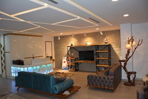 Plastic Surgeon İstanbul 37 ChIJx4hc76 8yhQRqY6TAuoUNOk