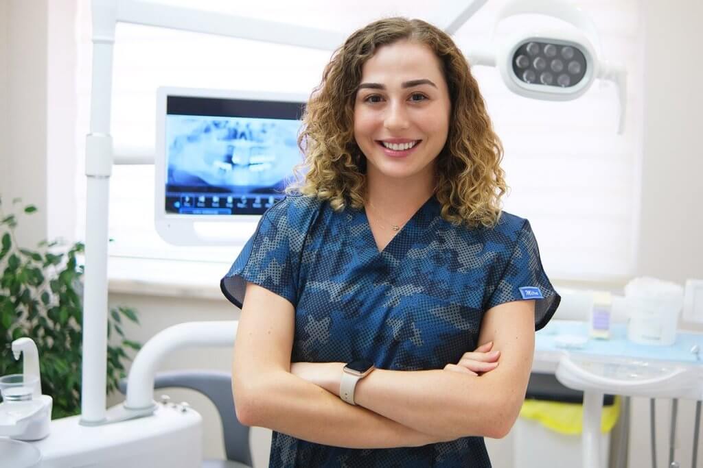 Kusadasi Dental Clinic 64 emre dental clinic kusadasi