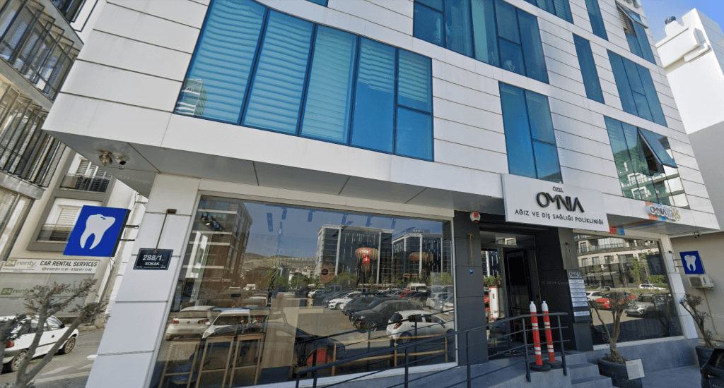 omnia dental clinic izmir