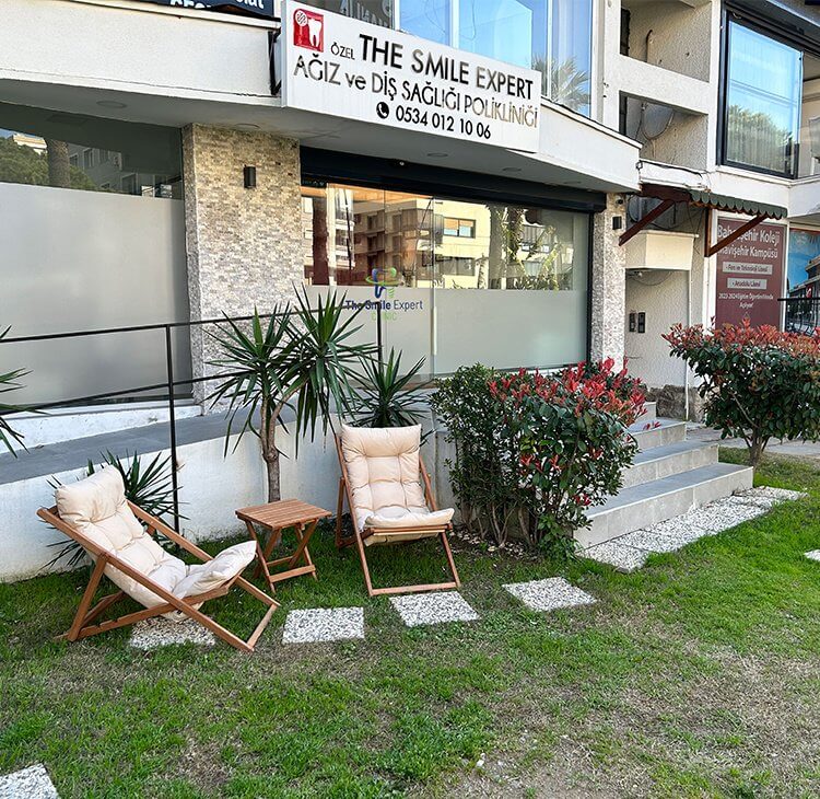 the smile expert dental clinic izmir